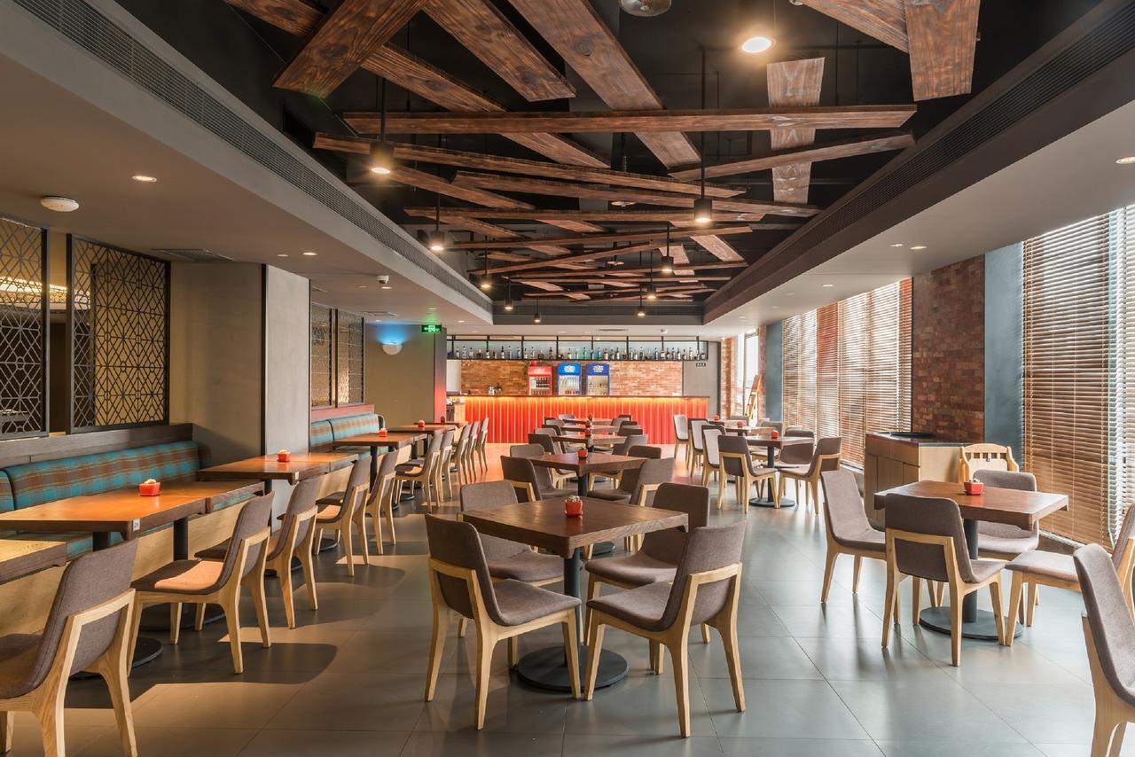 M Hotel Чжэнчжоу Экстерьер фото